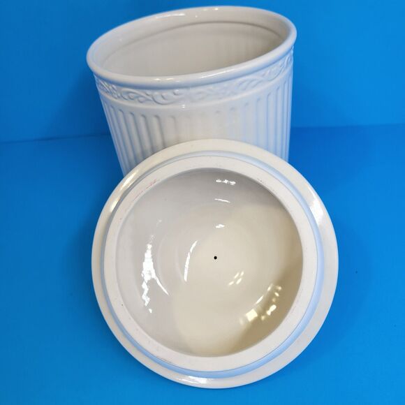Mikasa Italian Countryside DP900 White 7 1/8  Medium Cannister & Lid EC - Picture 4 of 11